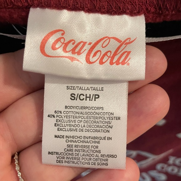 NWOT Coca Cola 60% Cotton Cropped Maroon Sweatshirt Size S Y2K - Picture 2 of 5